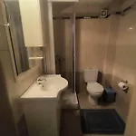아파트 Flat In